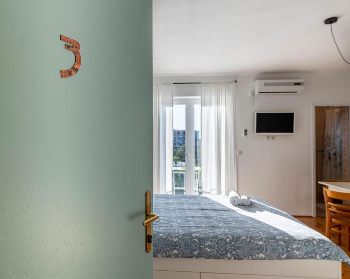 Charming Tale Apartments Modun19 Pirovac Pokoj fotografie